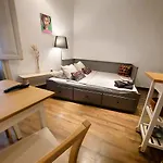 Top Location Gotico Apartment Barcelona